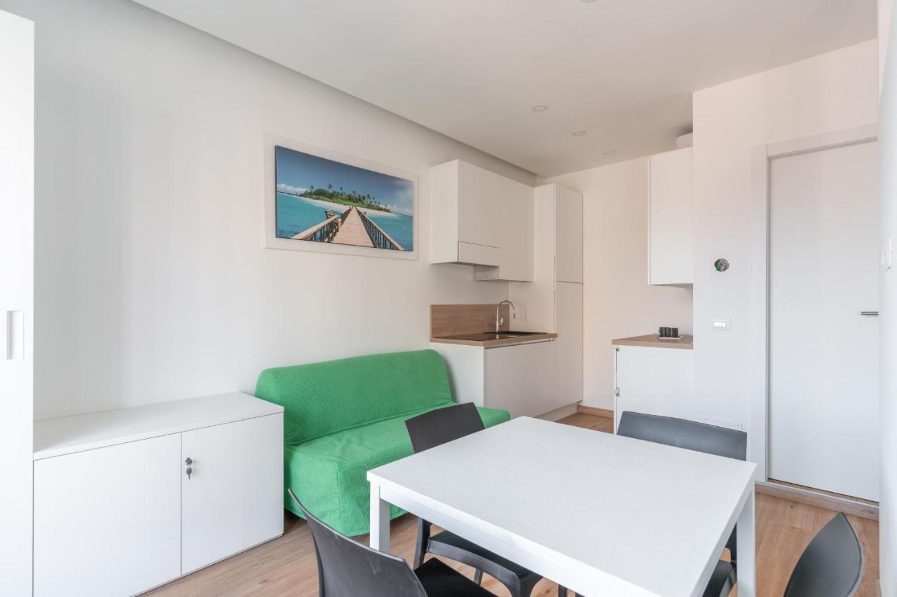 Cimiano Suite 21, New Apartment Milano Eksteriør billede
