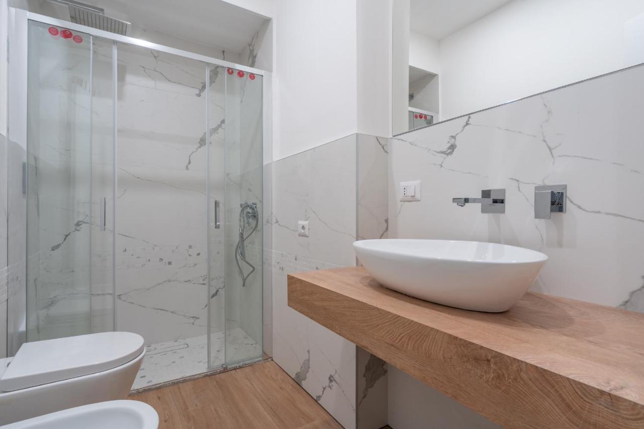 Cimiano Suite 21, New Apartment Milano Eksteriør billede